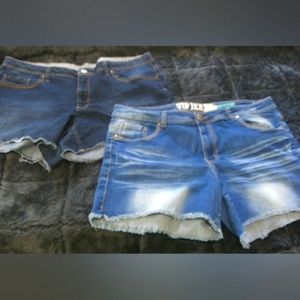 18 Women's Shorts NW